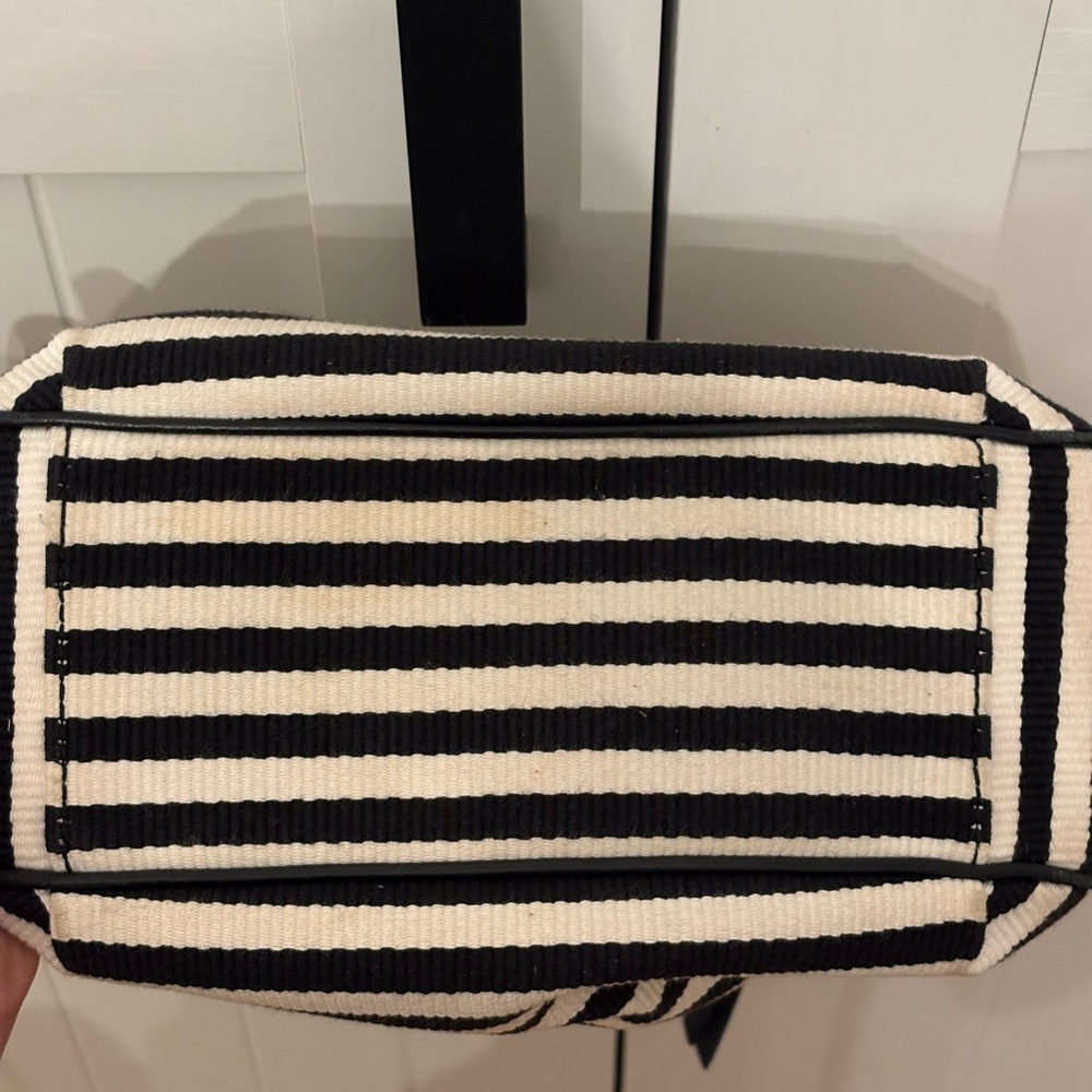 Kate Spade Black and Cream Striped Hand Shoulder Bag 10x10x5 VGUC - Picture 12 of 13